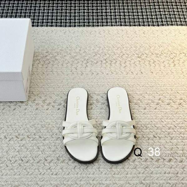 Picture of Dior Slippers _SKUDiorsz35-40LY05052972